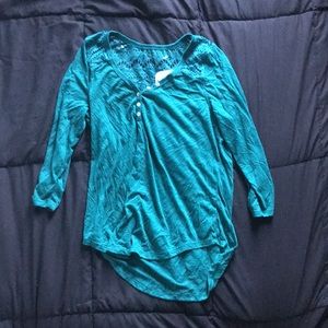 Neon Soul women’s thin button up lace back Teal green shirt Size Large.Brand New